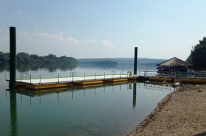 Postavljanje pontona i sređivanje plaže, jun 2016