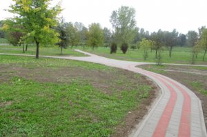 ZAVRŠENA IZRADA PEŠAČKIH STAZA U ARBORETUMU
