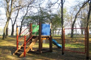 Novi dečiji i urbani mobilijar u ZP „Obrenovački Zabran“