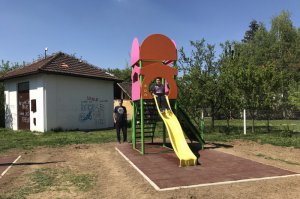 Dečije igralište ispred Doma kulture u Obrenovcu