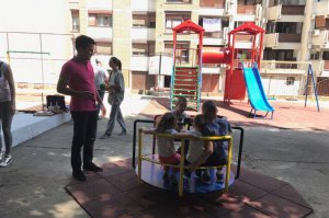 Dečije igralište u ulici Radenka Rankovića, naselјe Dudovi „KAO TAŠ A NAŠ“