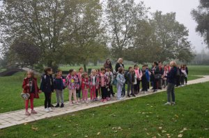 Učenici obrenovačkih osnovnih škola i pretškolci u poseti Arboretumu i ZP “Obrenovački Zabran”